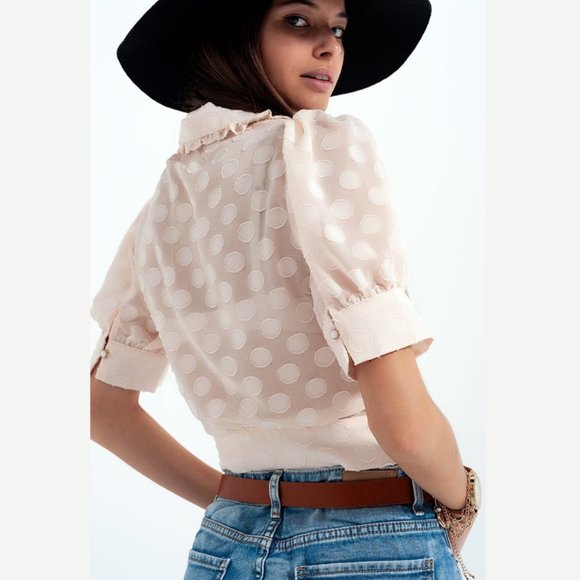 Q2 Tops - Retro Pink Blouse with Collar and Puff Sleeves  Size Small , Size 4